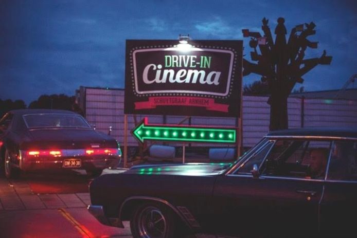 Nieuwe betekenis Interactie Motel Op z'n Amerikaans film kijken vanuit de auto in Schuytgraaf | Default |  gelderlander.nl