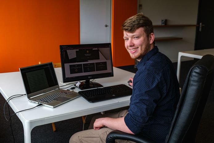 IT'er Bram Vanden Broeck ontwikkelde een gratis afsprakensysteem voor lokale ondernemers.