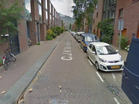 Dode man in Oost door messteken om het leven gebracht