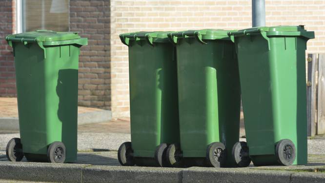 Autobanden in groenbakken en Belgen die hun afval komen dumpen: afvalbedrijven willen hulp uit Den Haag