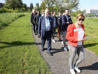 Colruyt Group stippelt wandelroutes uit voor werknemers in Halle want “kantoorpersoneel beweegt te weinig”