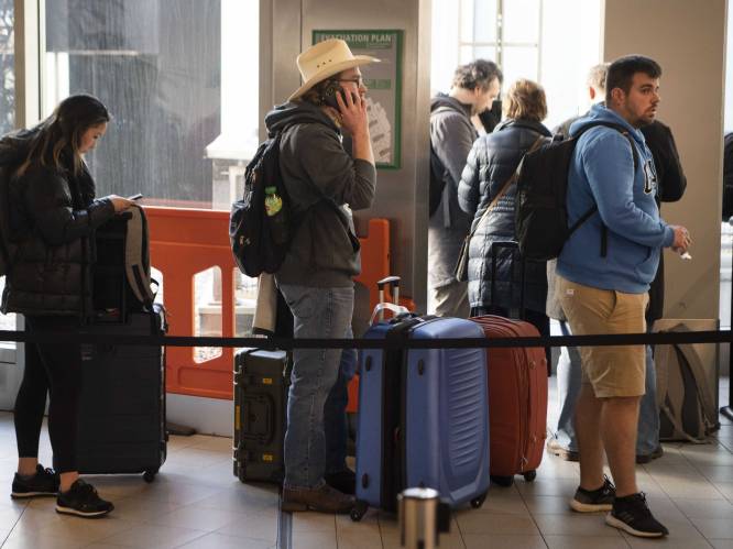 LEES TERUG | Aantal besmettingen in Nederland stijgt naar 614, schoolleiders willen dat scholen dichtgaan