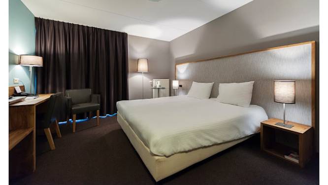 Vluchtelingen uit Oekraïne in voormalig Lingehotel in Elst: ‘Dat is onze verantwoordelijkheid’