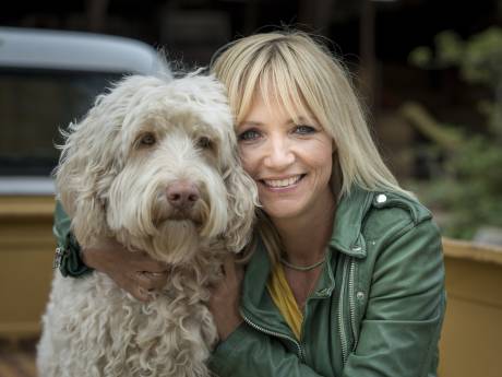 Yvon Jaspers over haar gewonde hond Tommy: kritieke dagen nog niet voorbij