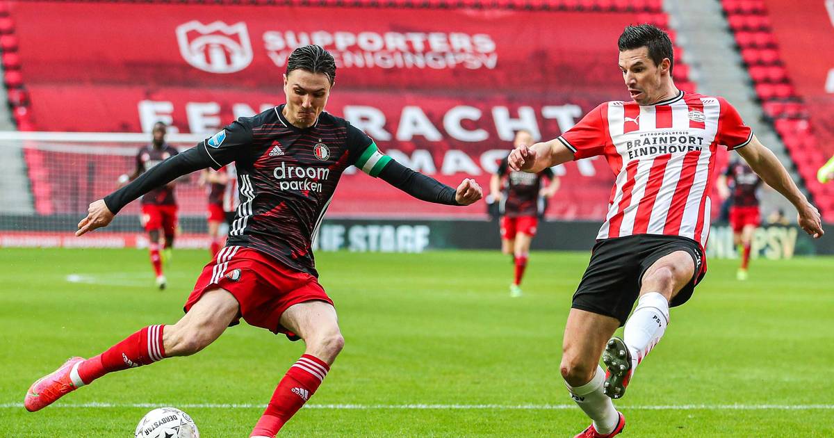 LIVE | Malen zet PSV naast Feyenoord na mooie assist van ...