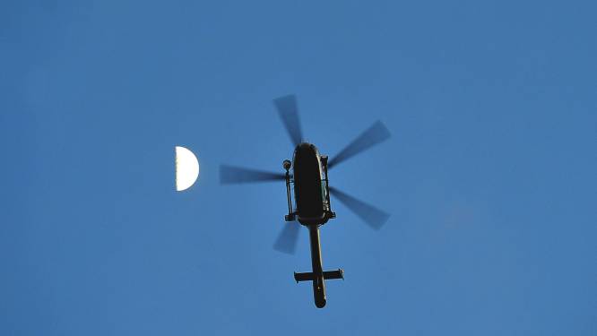 Verwarde man schijnt met laser op politiehelikopter: ‘Stevig gesprek met hem gevoerd’