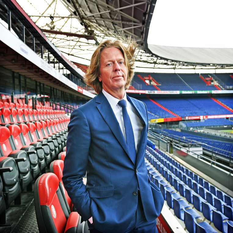 Feyenoord-directeur Jan de Jong in De Kuip.  Beeld Guus Dubbelman