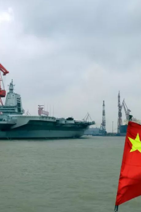 La marine chinoise aurait construit en secret le premier porte-avions au monde dédié aux drones