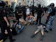 Russische autoriteiten starten gerechtelijke procedures na arrestaties tijdens betoging