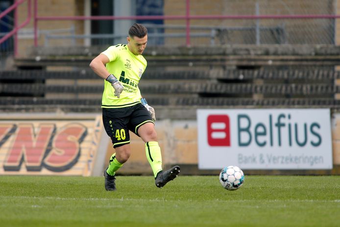 Jonas Aeyels wil met FC Lebbeke ook tegen Erpe-Mere United de nul houden.