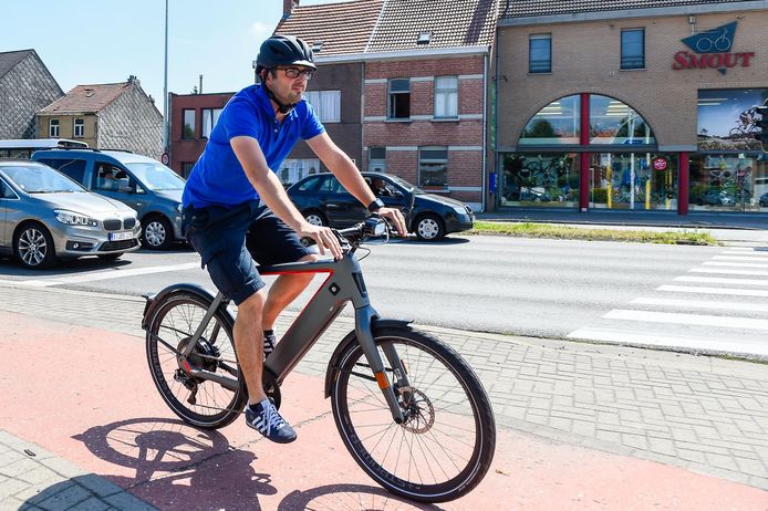 raket Corroderen glans Voer snelheidslimiet in op fietspad: 30 per uur" | Binnenland | hln.be