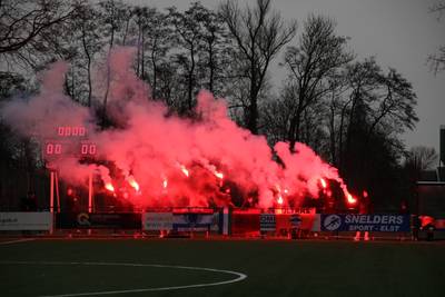 SC Valburg stopt in derby zegereeks Elistha; bij Elistha alleen vuurwerk voor de wedstrijd