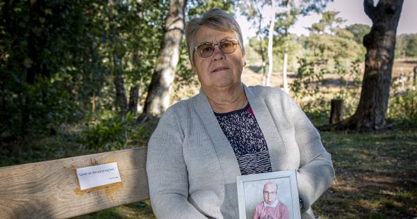 Herinneringsplaatje overleden Pascal (41) in Holten verdwenen: 'Wie haalt het in z'n hoofd dat weg t