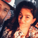 Dít wilde kapsel had Roxeanne Hazes een jaar geleden nog