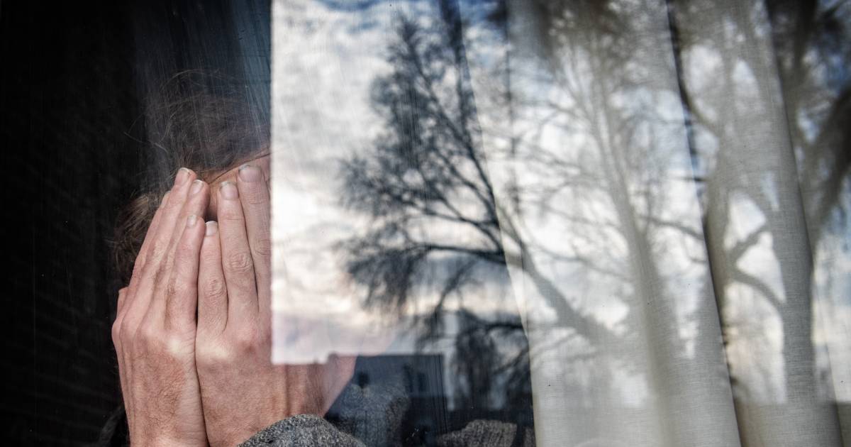 Alleen blijven thuis moeder van de bijstand