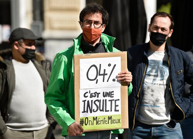 Betoging voor betere loonvoorwaarden in Brussel, eind maart.  Beeld Photo News