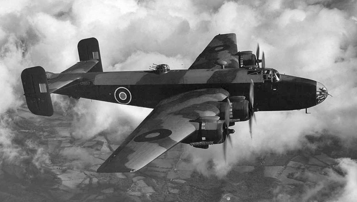Een Halifax bommenwerper. Beeld wikimedia commons
