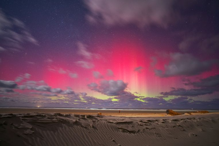 Het noorderlicht gezien vanaf Terschelling. Beeld ANP / Anton Kappers