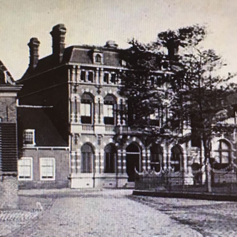 De pastorie waarin de familie Boersma woonde.  Beeld 