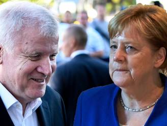 Merkel en Seehofer bereiken doorbraak over migratie, Oostenrijk klaar om grens met Italië te "beschermen"