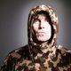 Liam Gallagher: ‘Het zit mijn broer dwars dat ik altijd de meisjes kreeg, terwijl hij niet verder kwam dan z’n wonderwall bespuiten’