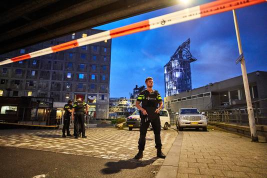 Een concert van de Allah-las in de Maassilo werd afgelast vanwege tereurdreiging.