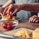 Gezonde borrelhapjes van nog geen 100 calorieën