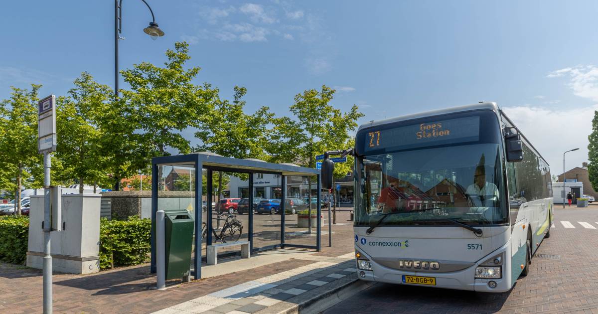 Wemeldinge raakt busverbinding kwijt; lijn 27 rijdt vanaf eind 2024 niet meer over dorp