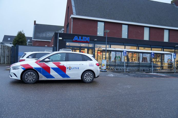 Overval op de Aldi in Helmond.