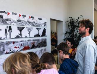 Leerlingen openen expo ‘Leesgeluk’ in Bib Leuven Wilsele