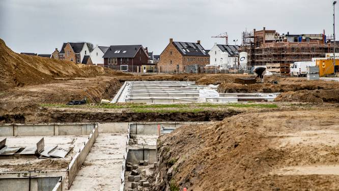 
Waar bouw je 100.000 huizen? Dat is een compleet Eindhoven erbij!