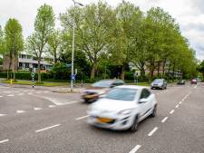 Omwonenden van deze 'racebaan’ liggen wakker van lawaai: ‘Ze scheren hier met 90 km/u voorbij’