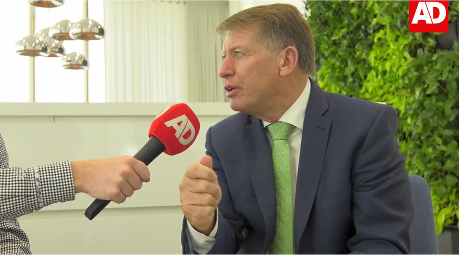 CDA’er Sjaak van der Tak aangesteld als verkenner Hoeksche Waard Foto AD.nl