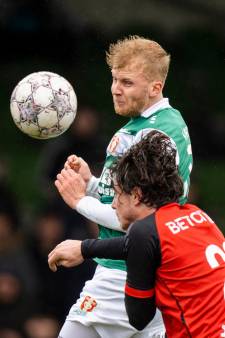 Jari Schuurman is duidelijk na zouteloze 0-0 FC Dordrecht: ‘Hard werken, te weinig kwaliteit’