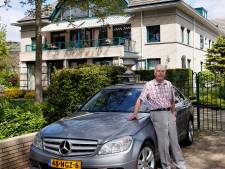 Geen van Wims (78) auto’s verdween ooit geruisloos: ‘Ik weet niet of dat woord toen al bestond, maar: shit’