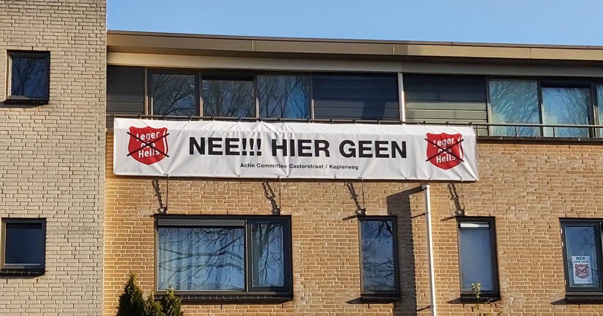 peter heijkoop clienten leger des heils worden op een beschamende manier verwelkomd dordrecht ad nl