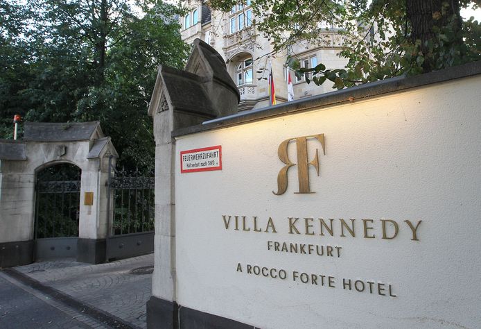 10 augustus 2018: Jan Ullrich opgepakt in hotel 'Villa Kennedy' nadat hij een prostituee probeerde te wurgen.