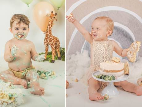 Je baby van 1 loslaten op een taart met camera in de aanslag: dat is een 'cake smash'