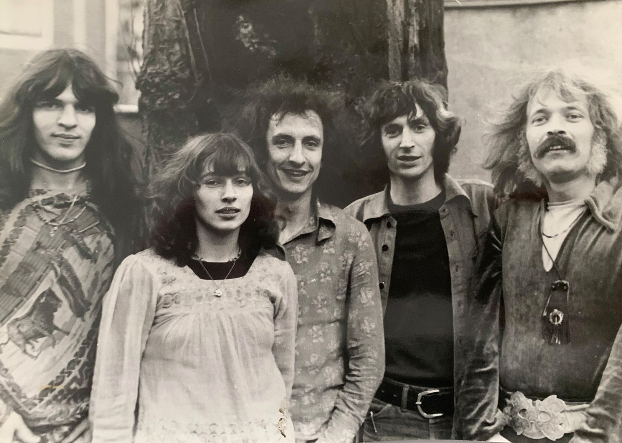 Peter 't is moeilijk bescheiden te