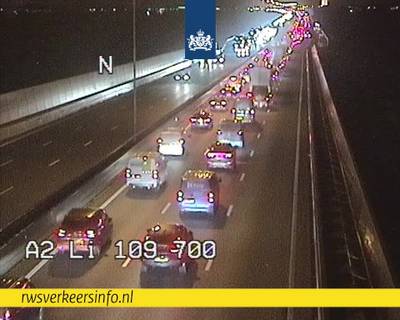 A2 richting Utrecht weer open na eerder ongeval bij Hedel