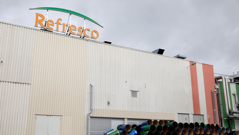 Exterieur van de fabriek van Refresco. De sap- en frisdrankbottelaar heeft een overnamebod ontvangen van de Franse investeerder PAI Partners. Beeld anp