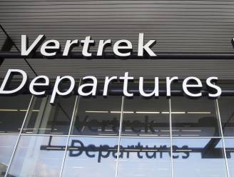 Verwarring over handbagageregels bij reizigers: wat mag nu wel in de handtas? 