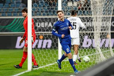 LIVE GENT-LUHANSK. Wat een domper: Nardi loopt horrorblessure op bij 3-0 voorsprong