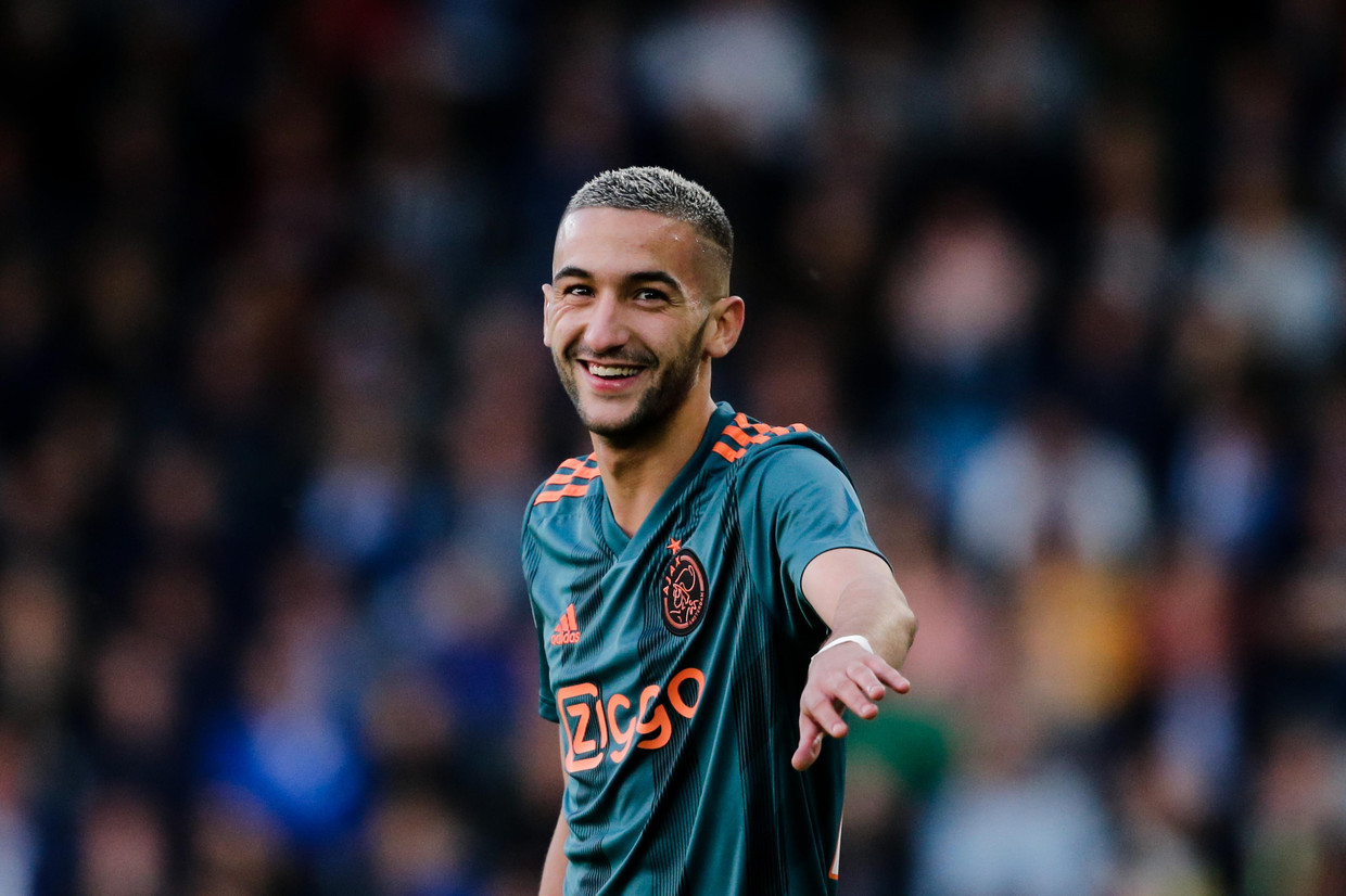 Overmars: 'Het zou zomaar kunnen dat Ziyech blijft' | Het ...