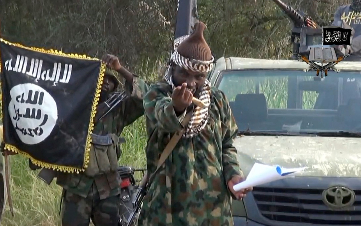 Een screenshot van een video van Abubakar Shekau, de leider van Boko Haram in 2018. Shekau zou inmiddels dood zijn.  Beeld AFP