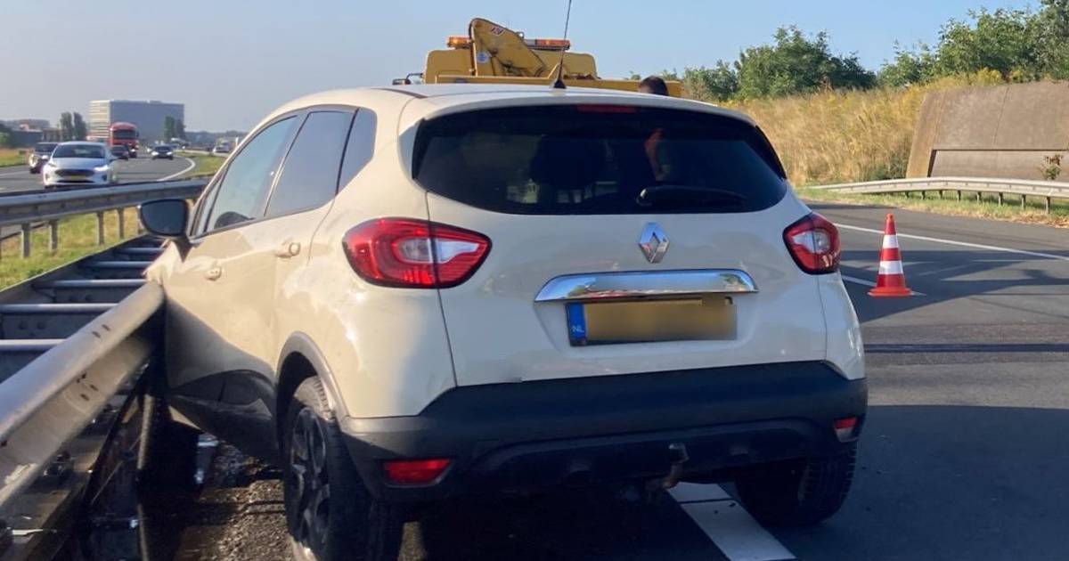 Twee auto’s betrokken bij ongeluk op de A50 bij Veghel.