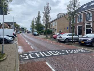 Havenstraat is levensgevaarlijk met scheurende automobilisten bij school, maar zebrapad komt er niet