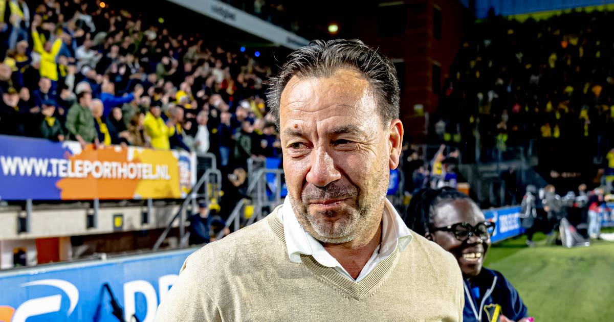 Jean-Paul van Gastel met NAC op randje van de eredivisie: ‘Ik kan echt niet inschatten wat ik doe al