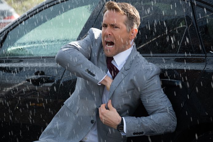 Hitman’s Wife’s Bodyguard