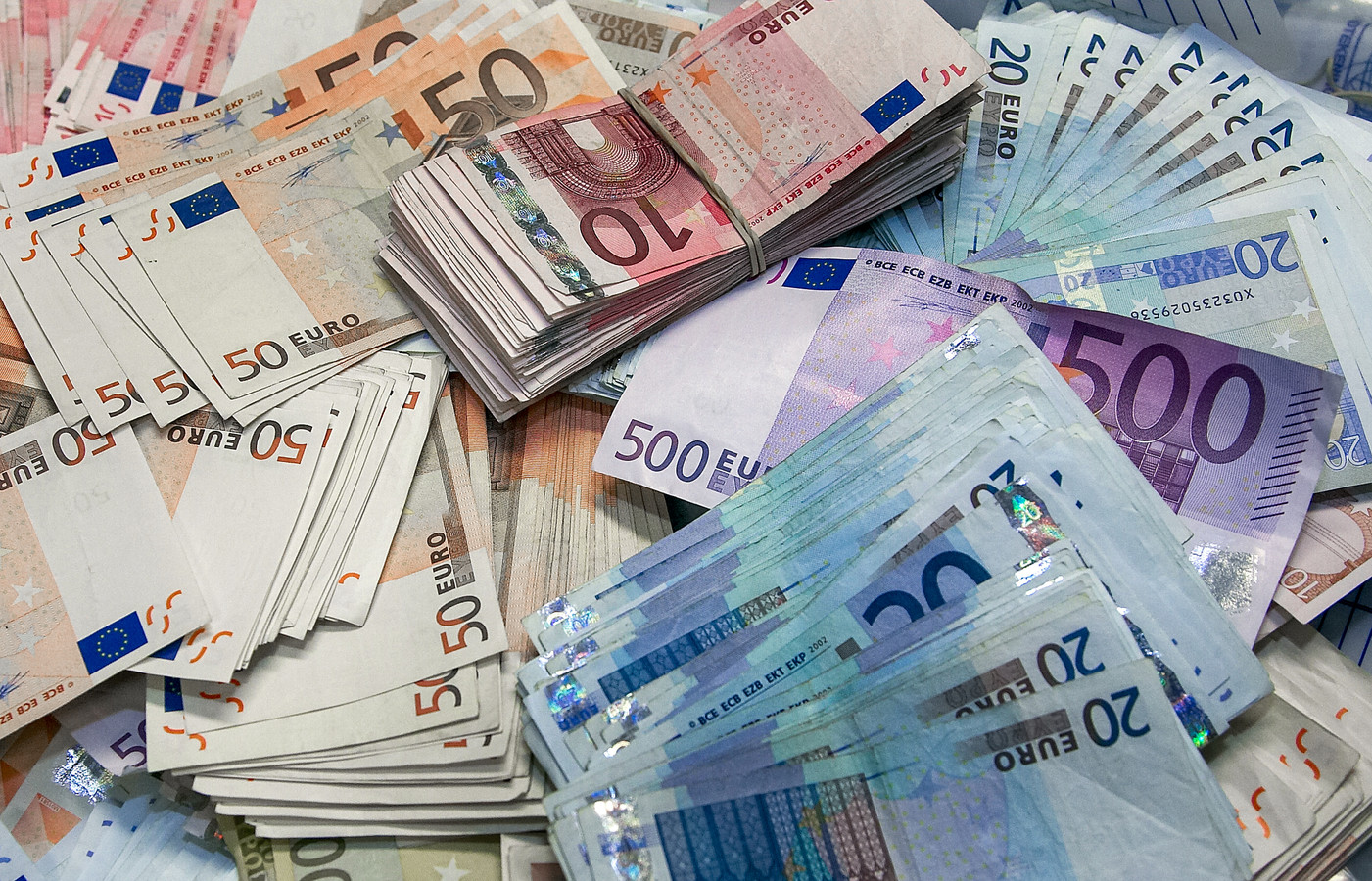 Verdachte van afpersing van 700.000 euro gaat vrijuit, zaak bleef te ...